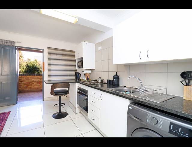 1 BEDROOM APARTMENT FOR SALE IN FERNDALE